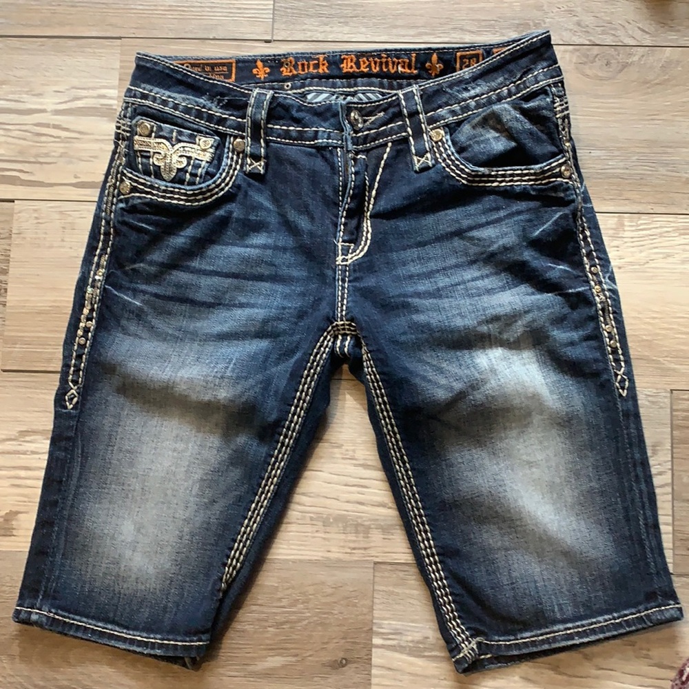 Rock Revival Denim Bling Bermuda Shorts. Size 28